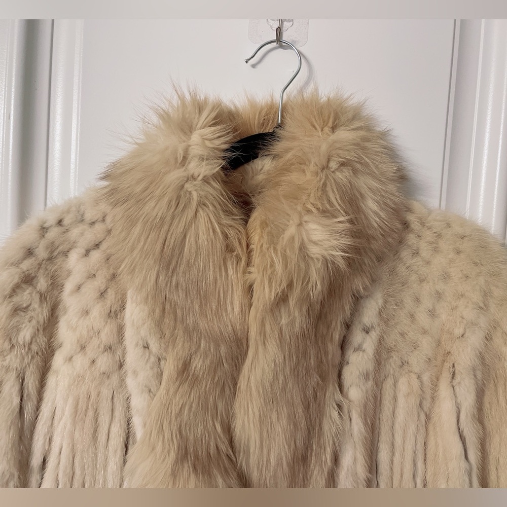 Fur coat - Picture 3 of 5